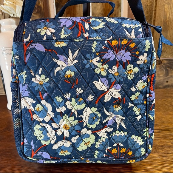 Vera Bradley Floral Burst Insulated Lunch Crossbody Shoulder Bag NWT New - Picture 6 of 11